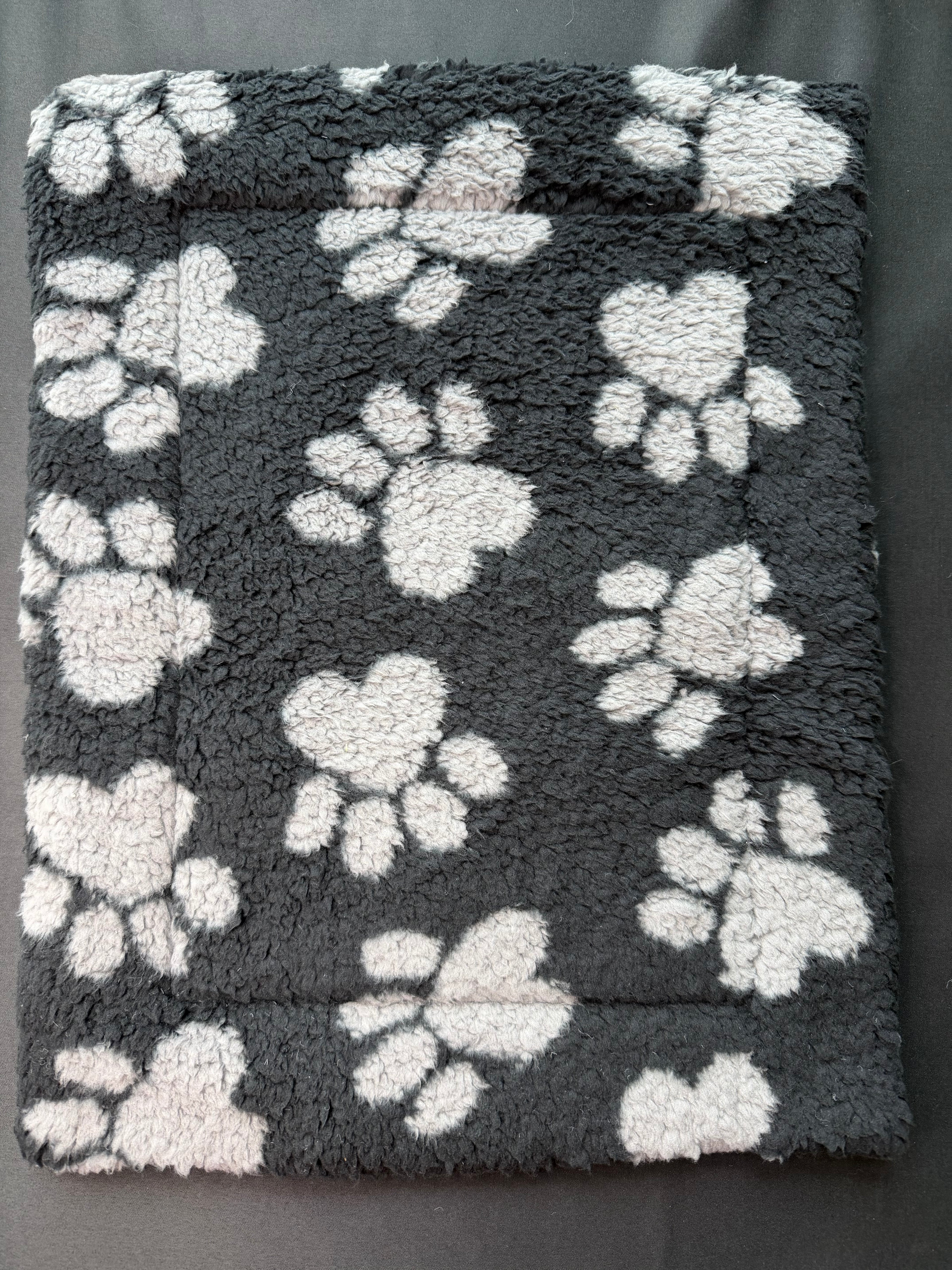 Cat Mats- Super Soft and Machine Washable!