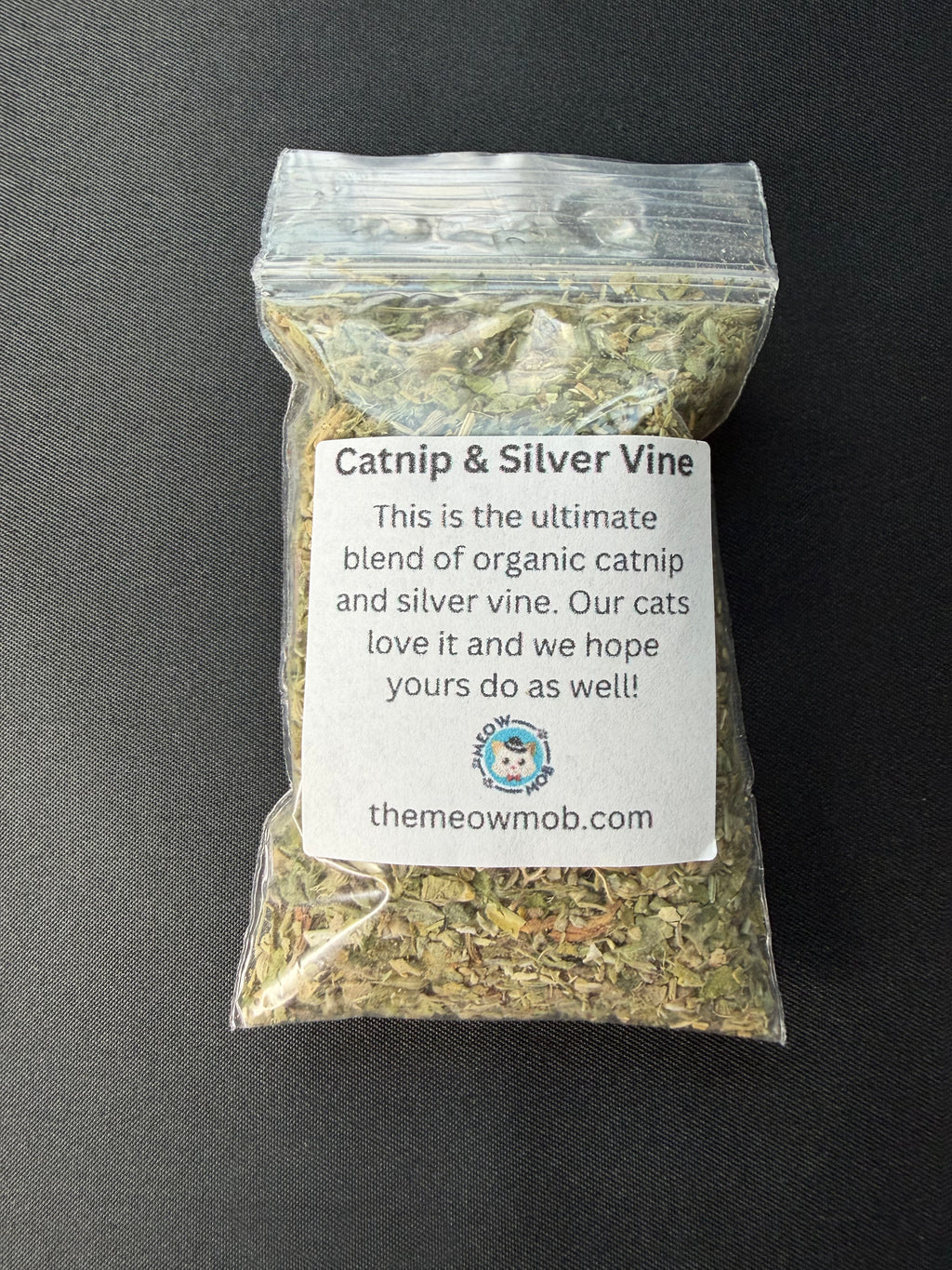 Refillable Catnip Mat Cats Can’t Get Enough Of