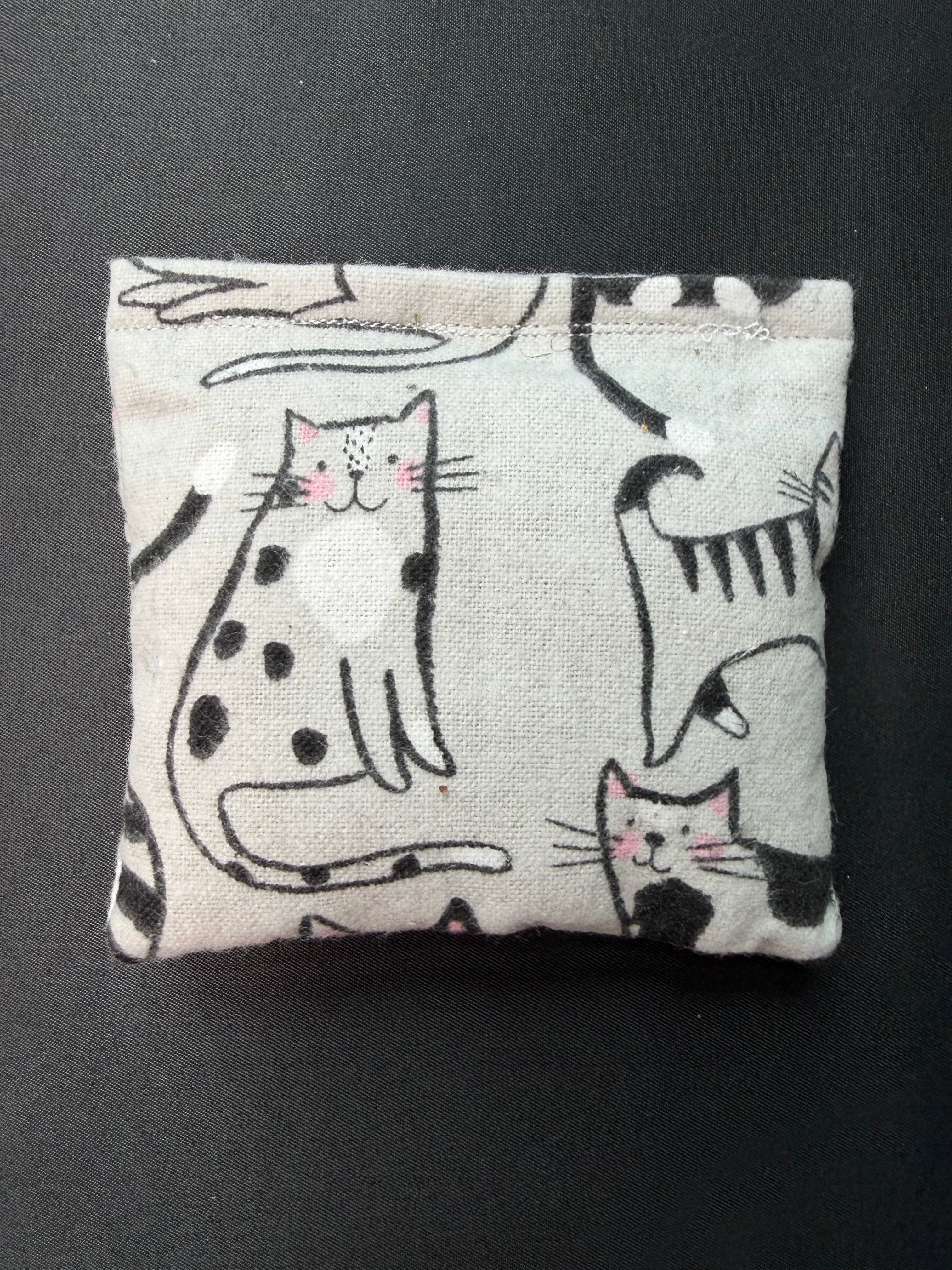 Catnip & Silvervine Pouch – Irresistible for Cats
